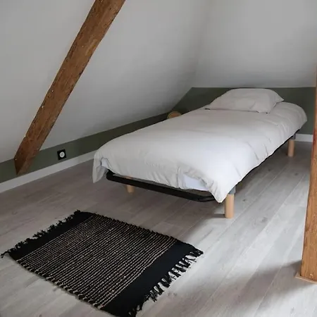 Lägenhet En Vieille Avec En Mezzanine *